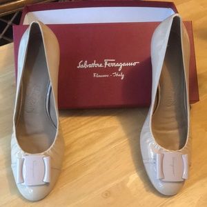 SALVATORE FERRAGAMO SISSI PATENT WEDGE NEVER WORN